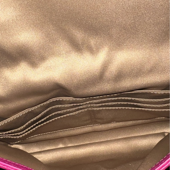 Vintage Coach Crossbody in Fuchsia EUC - Picture 12 of 14